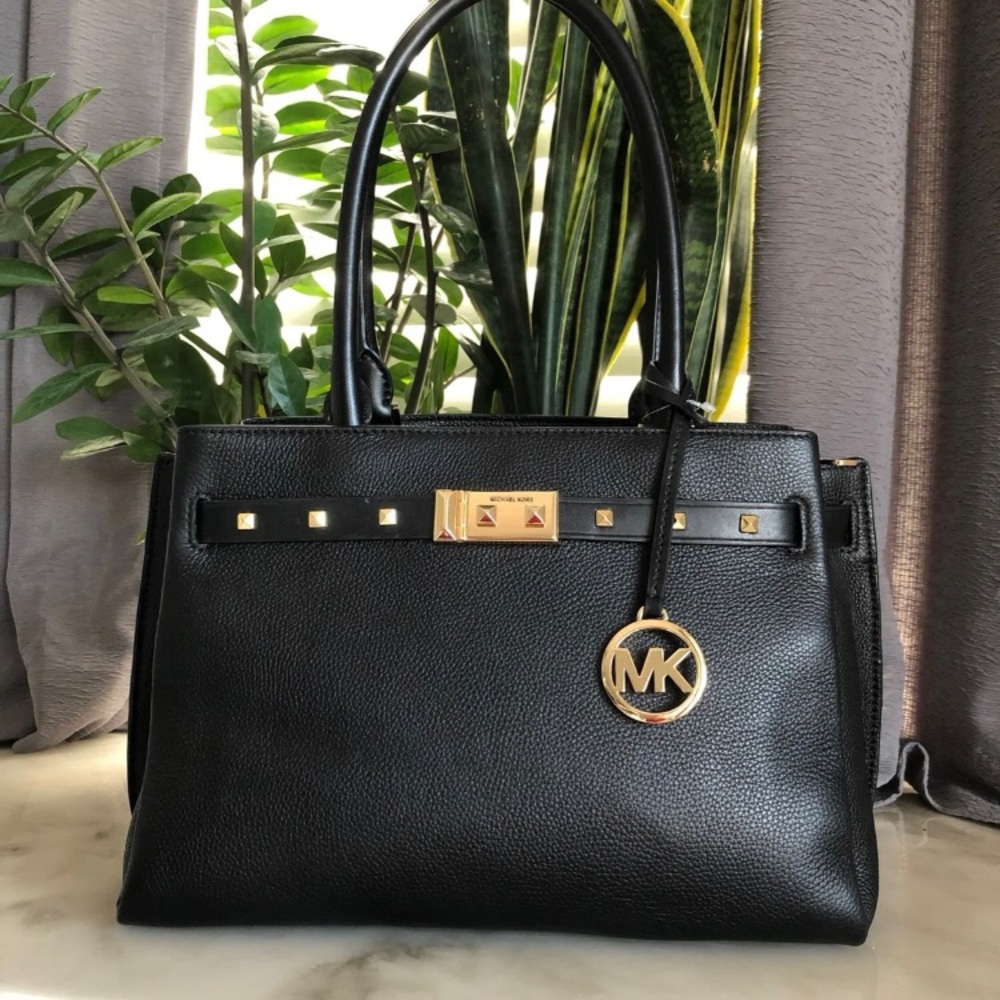 Michael Kors Addison Medium Satchel in Black NWT